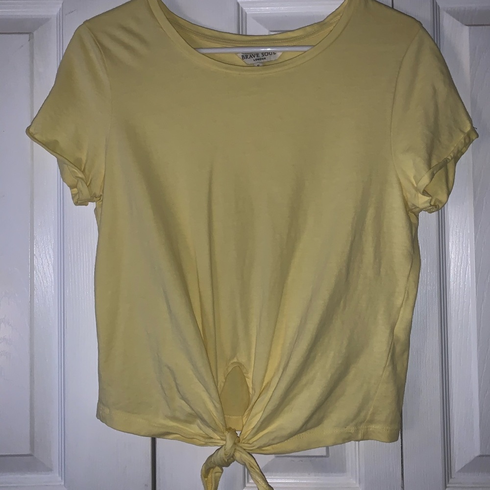 Yellow crop tee